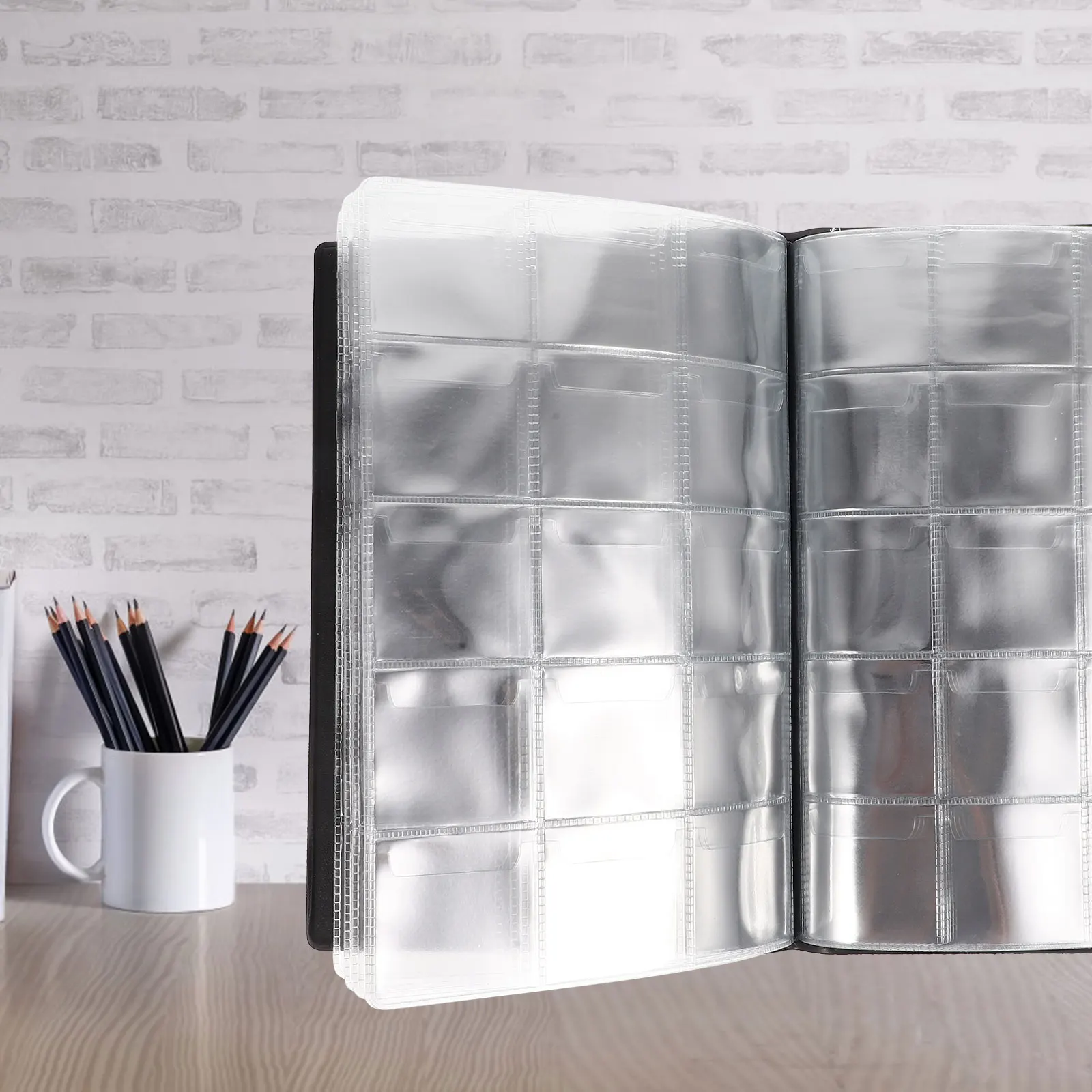 

Coin Collection Album Soft Premium Material Transparent Holder Decorative Book Portable Storage ganizer Key Safe Box