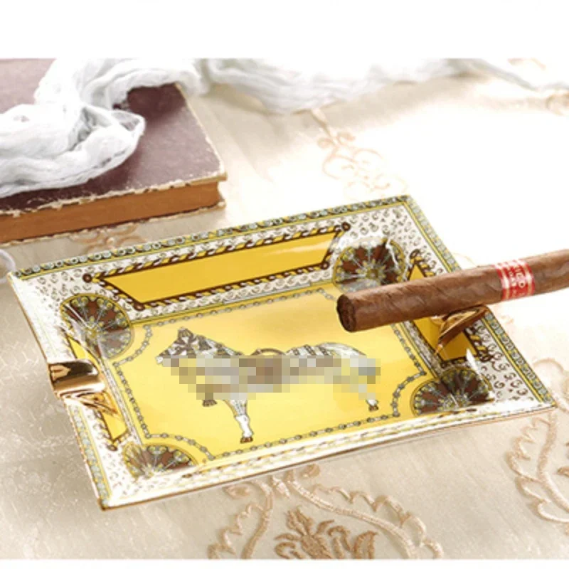 Ceramic Cigar Ashtray Luxury Modern Design Desk Desk Ornament Gift for Boyfriend