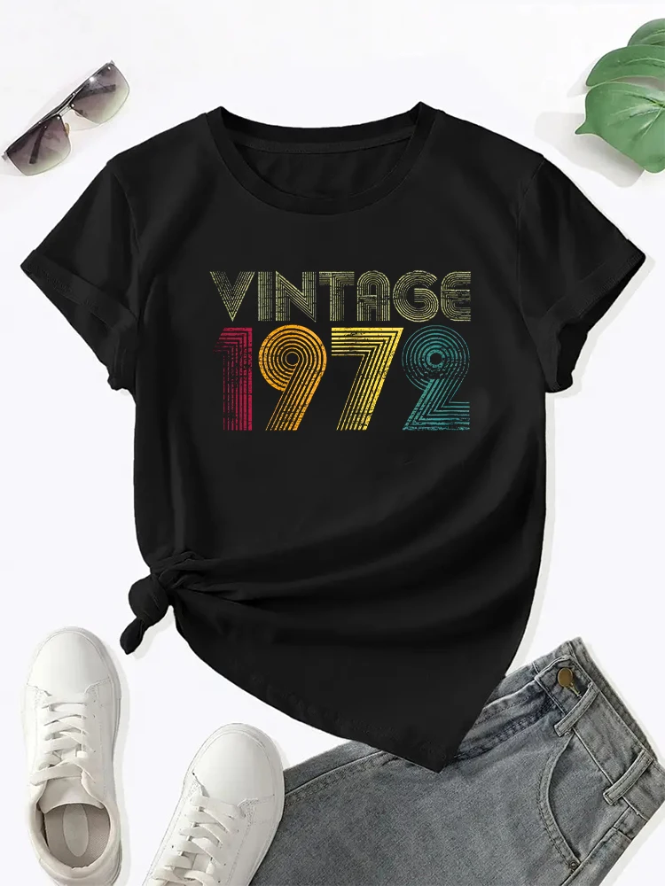 2024 New Retro 50th Birthday Gifts Year Old Vintage 1972 Printed T-Shirt Casual Comfortableround Neck Women\'s Top For Summer