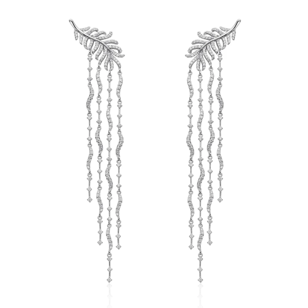 

IN JEWELIFE Trending 2025 Leaf Shaped Drop Tassel Earrings for Women Luxury Quality Bright Jewelry Accessories