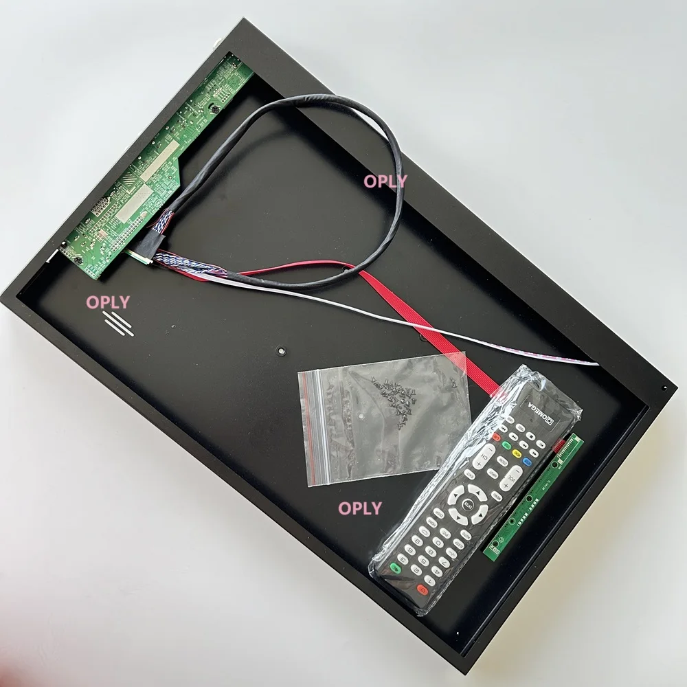 

HDMI-совместимый VGA USB AV драйвер платы контроллера телевизора в металлическом роде для LTN173KT01 LTN173KT02 1600 × 900 17,3 "монитор экрана