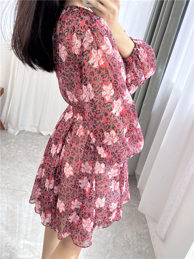 

Bright silk dress with V-neck tie up and waistband, A-line thin long sleeved floral print, retro and elegant French style