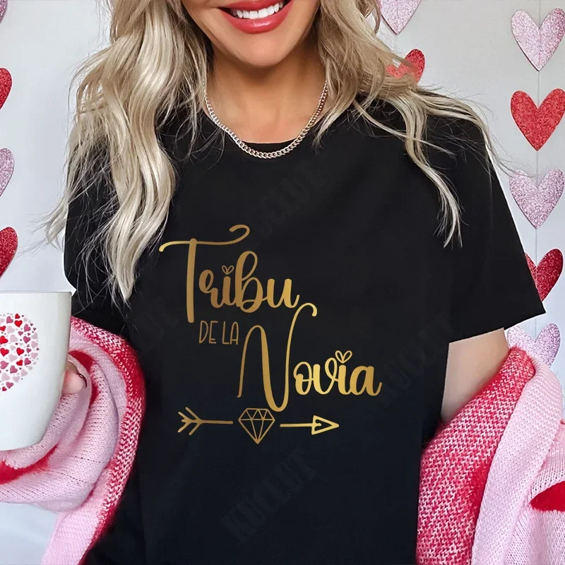 스페인어 소녀 독신 암탉 파티 Tshirt 팀 신부 분대 탑 여성 싱글 작별 티셔츠 신부 샤워 웨딩 파티 티셔츠