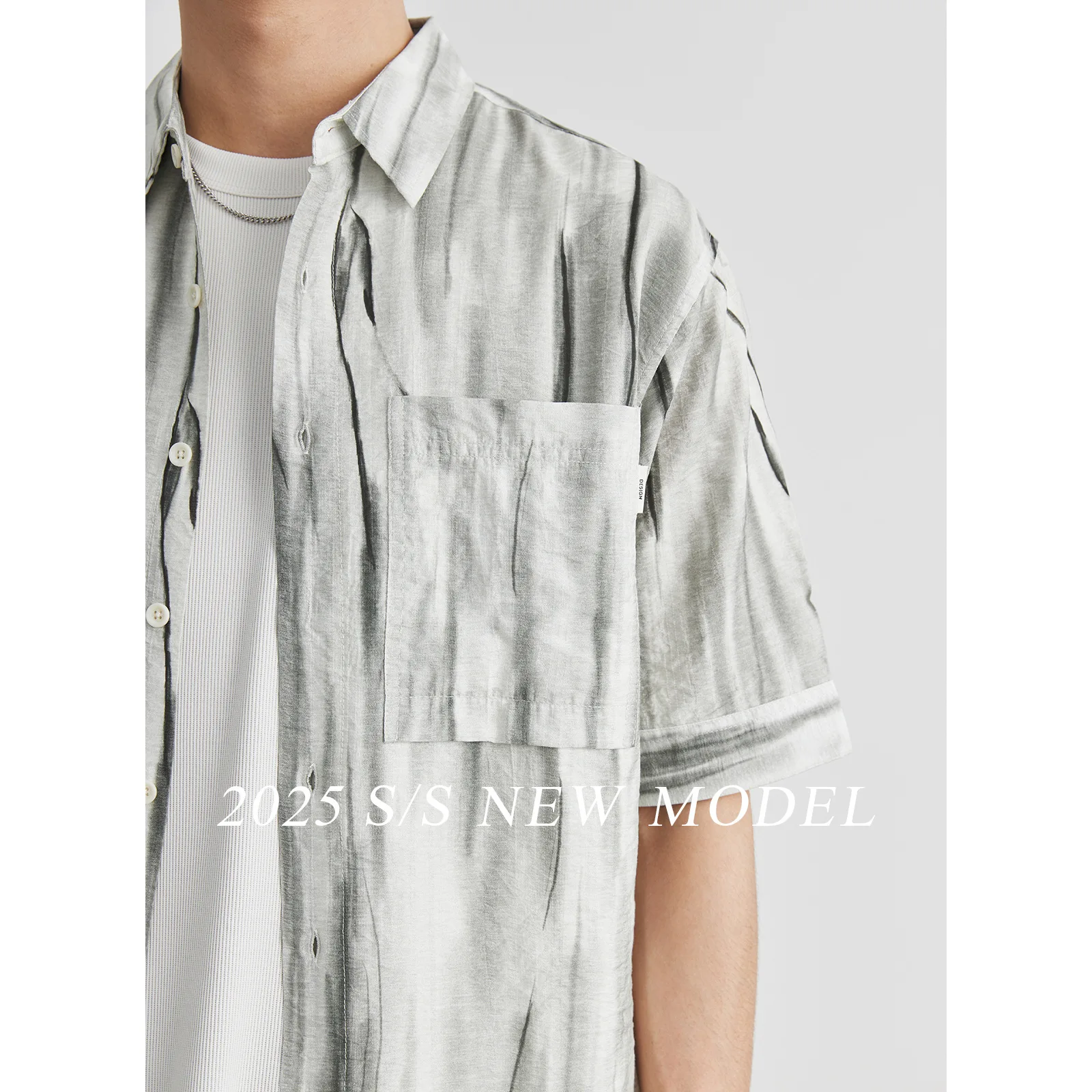 Summer Lapel Short-sleeved Casual Striped Solid Color Shirt Men's High-end Feeling Refreshing and Simple Style Retro Sunscreen