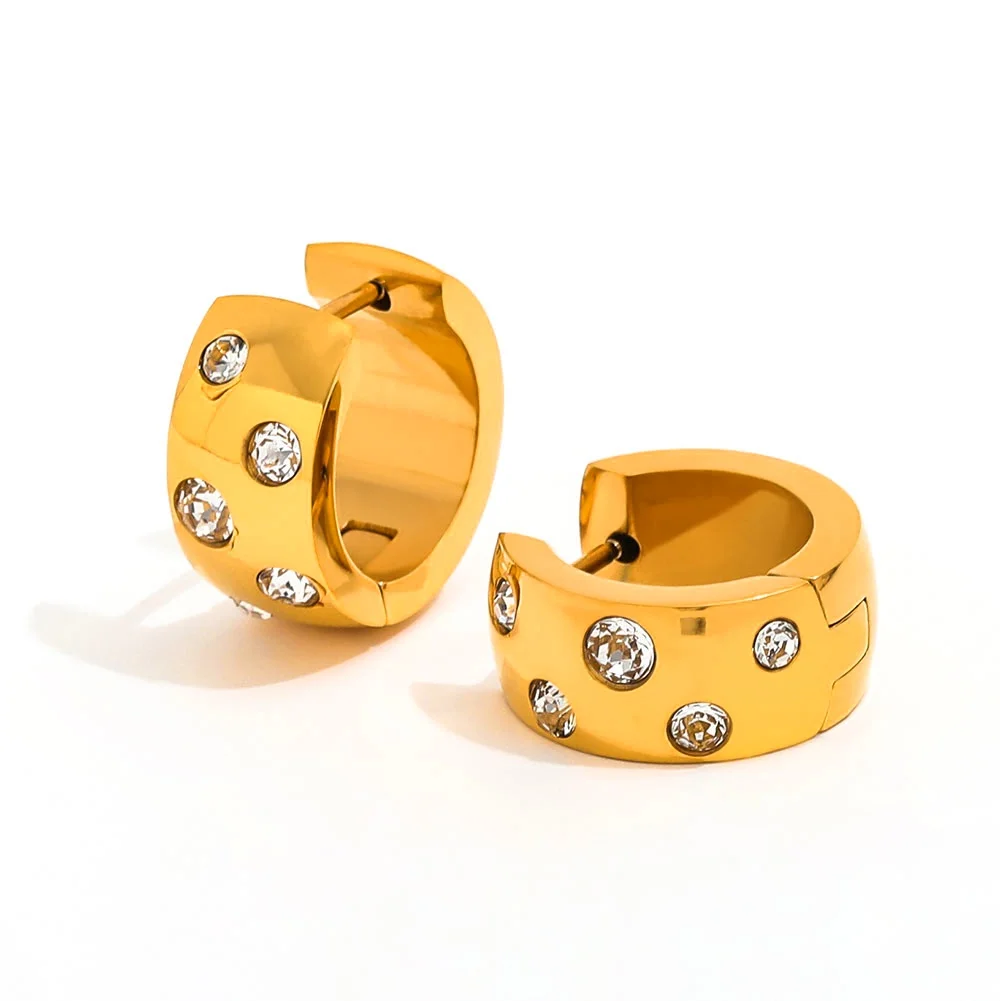 

Joolim Jewelry High Quality PVD Wholesale Waterproof Chunky Fashion Zirconia Pave Huggie Stainless Steel Earring for Women