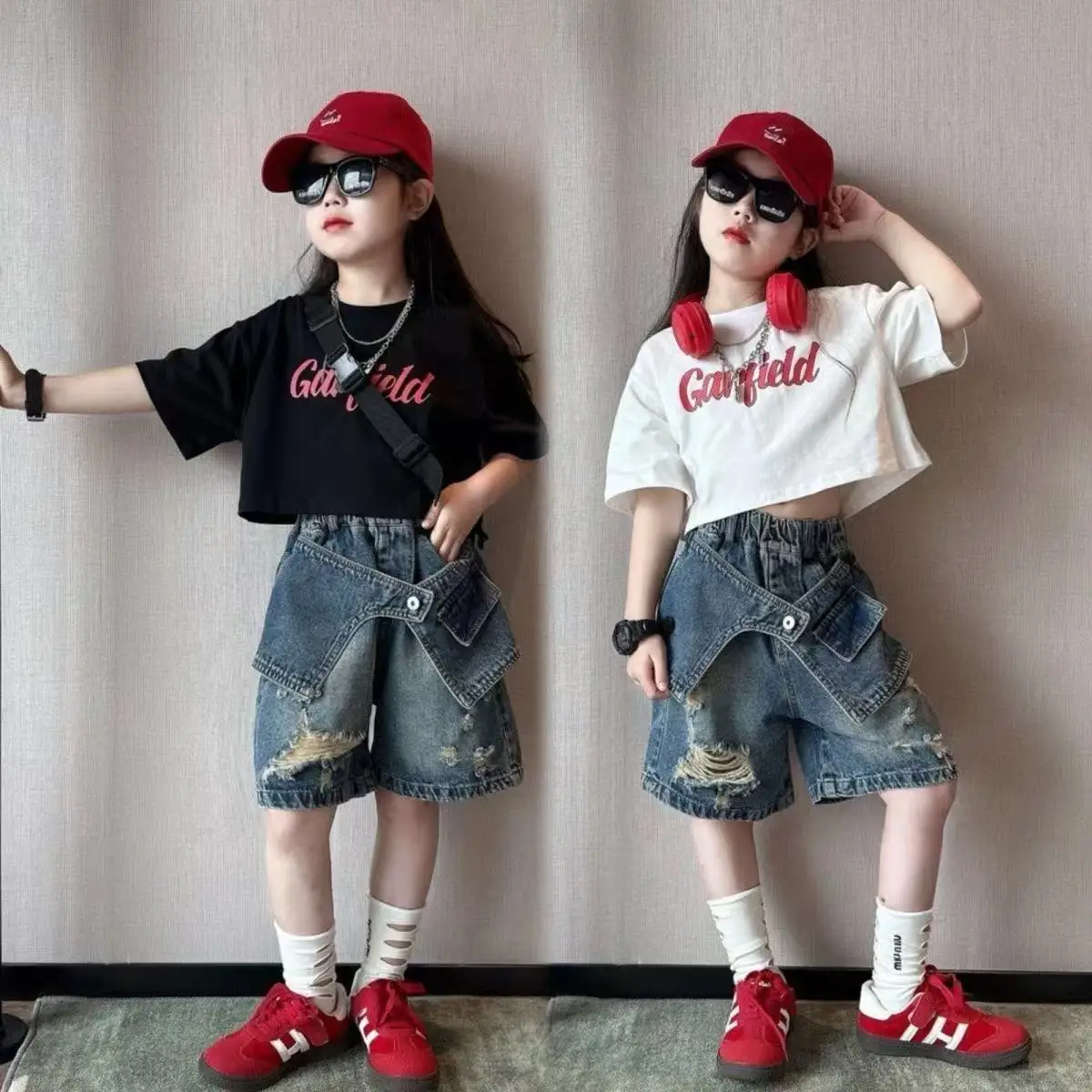 

Girls' Summer Set New Mid Size Children's Short T-shirt Girls' Stylish Denim Shorts Two-piece Set Fashionable and Trendy