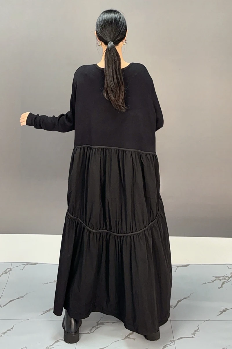 2024 Autumn New Elegant V-Neck Folds Black Loose Long Dress Women Fashion Long Sleeve Dress Wholesale J508