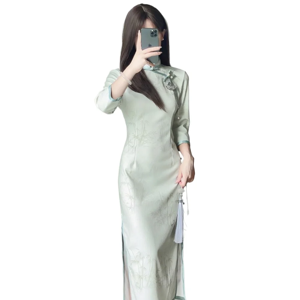 

Vintage Lace Qipao 2025, Chinese Style Cheongsam, Slim Fit Long Dress Elegant Young Women Chinese Ladies Cheong Sam