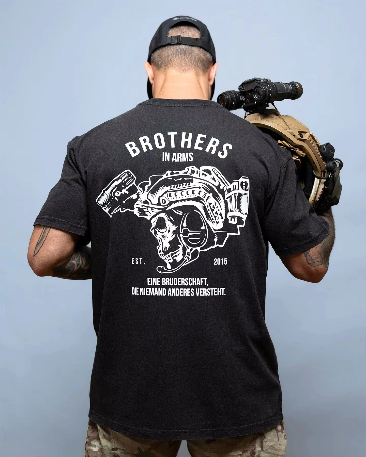 Camiseta gráfica táctica con estampado de calavera Unisex Brothers In Arms, ropa informal de algodón, camiseta informal de manga corta estilo militar para hombres y mujeres
