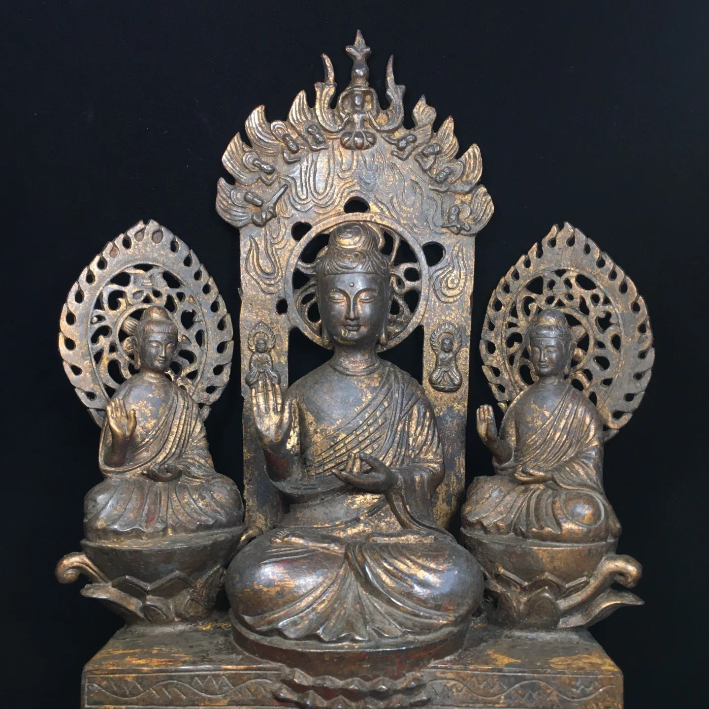 Temple Collection Old Bronze Cinnabar Northern Wei Buddha Shakyamuni sitting Buddha Buddha Terrace Worship Hall Town house