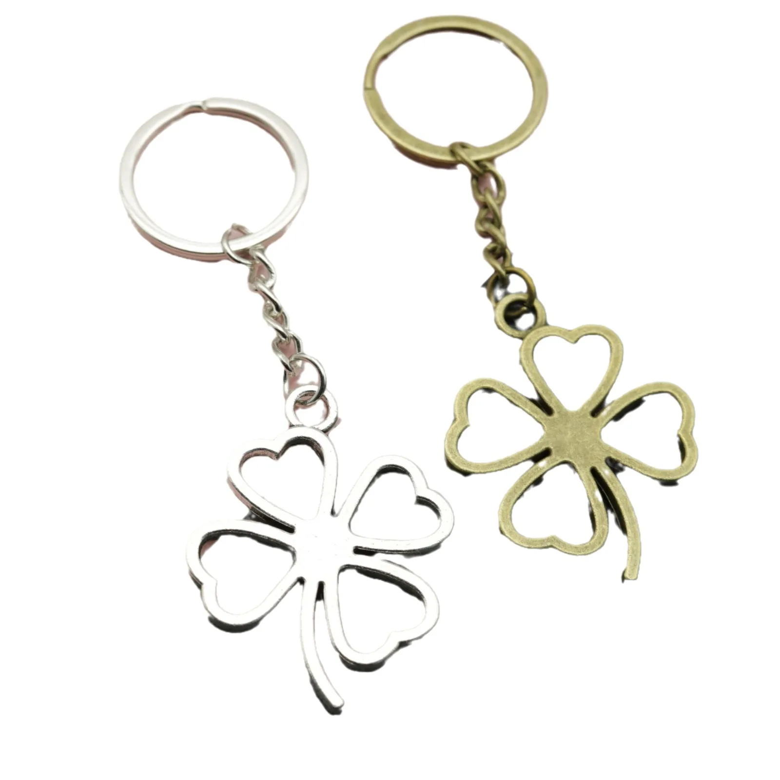 Creative key chain alloy four-leaf clover retro key chain TQ201