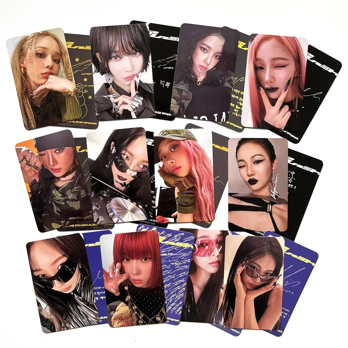 Kpop Album Whiplash Photocard 4Pcs/Set Double Sides Printing Bright Film Coated Card Korean Style LOMO Card Fans Collection