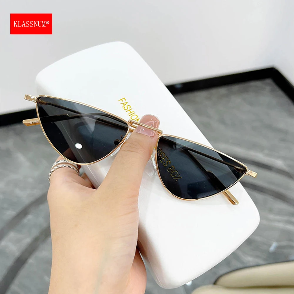 

KLASSNUM Vintage Cat Eye Sunglasses Women Cosplay Eyewear Small Rectangle Sun Glasses Brand Designer UV400 Eyeglasses for Travel