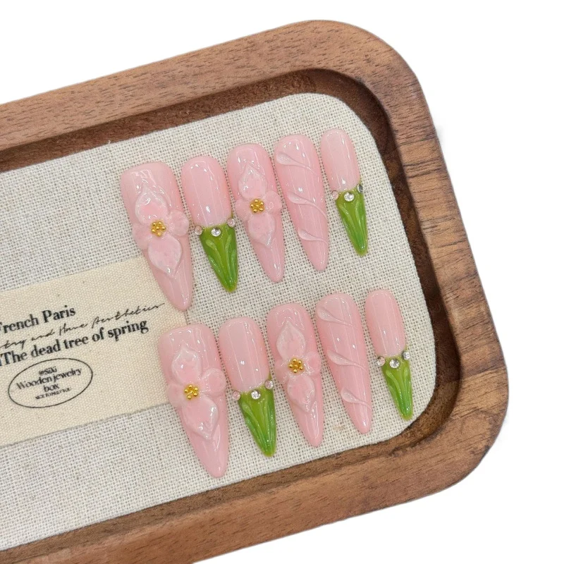 

[Soft Powder Elegance] Pure Handmade Carved Pink Advanced Nail Patch Almond Nail European and American Nail Patch