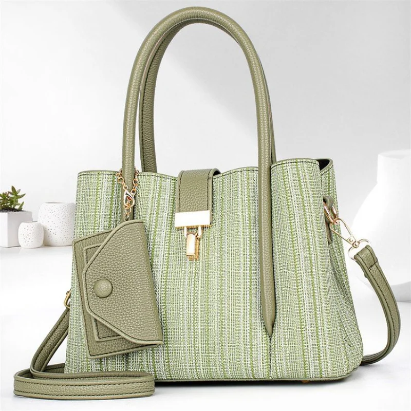 

Popular Classic Leather Women's Messenger Bag High-End Luxury Brand Elegant Fashionable Vintage Daily Bag