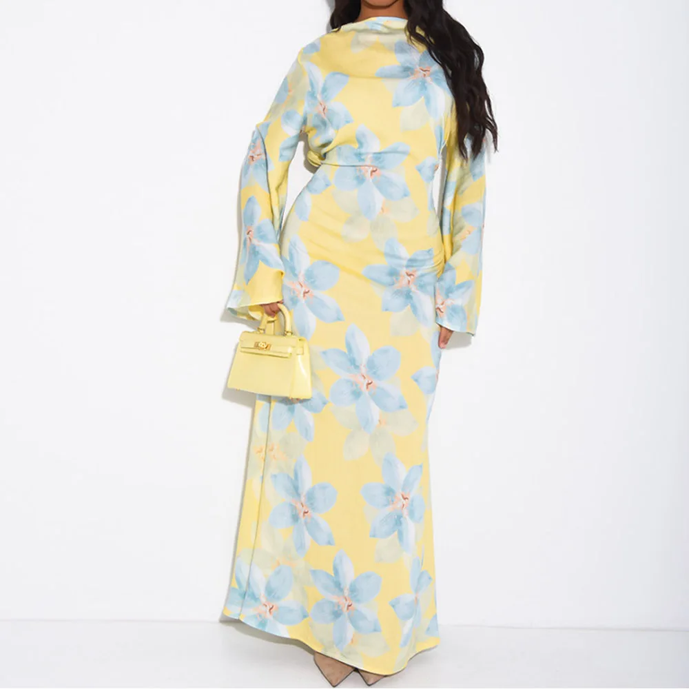 

Romantic Vibrant Blossom Print Regular-Fit Muslimah Abaya Dress Hijabi Robe Muslim Islam Clothes-Flared Sleeves, Integrated Belt