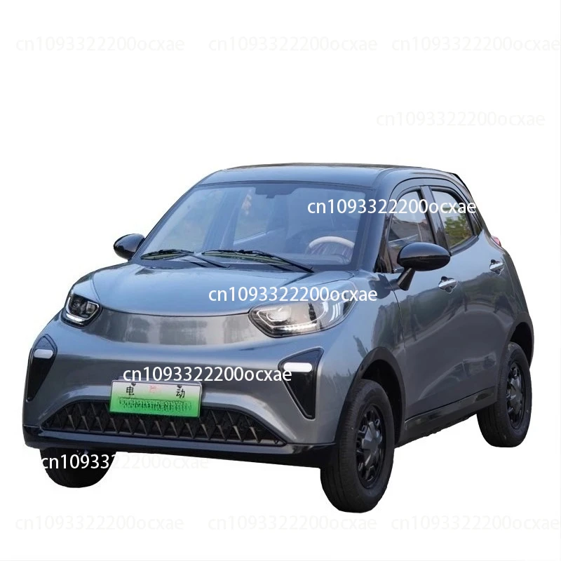 Oil-electric enclosed old man Le electric four-wheel mobility vehicle new energy household compact car 60V