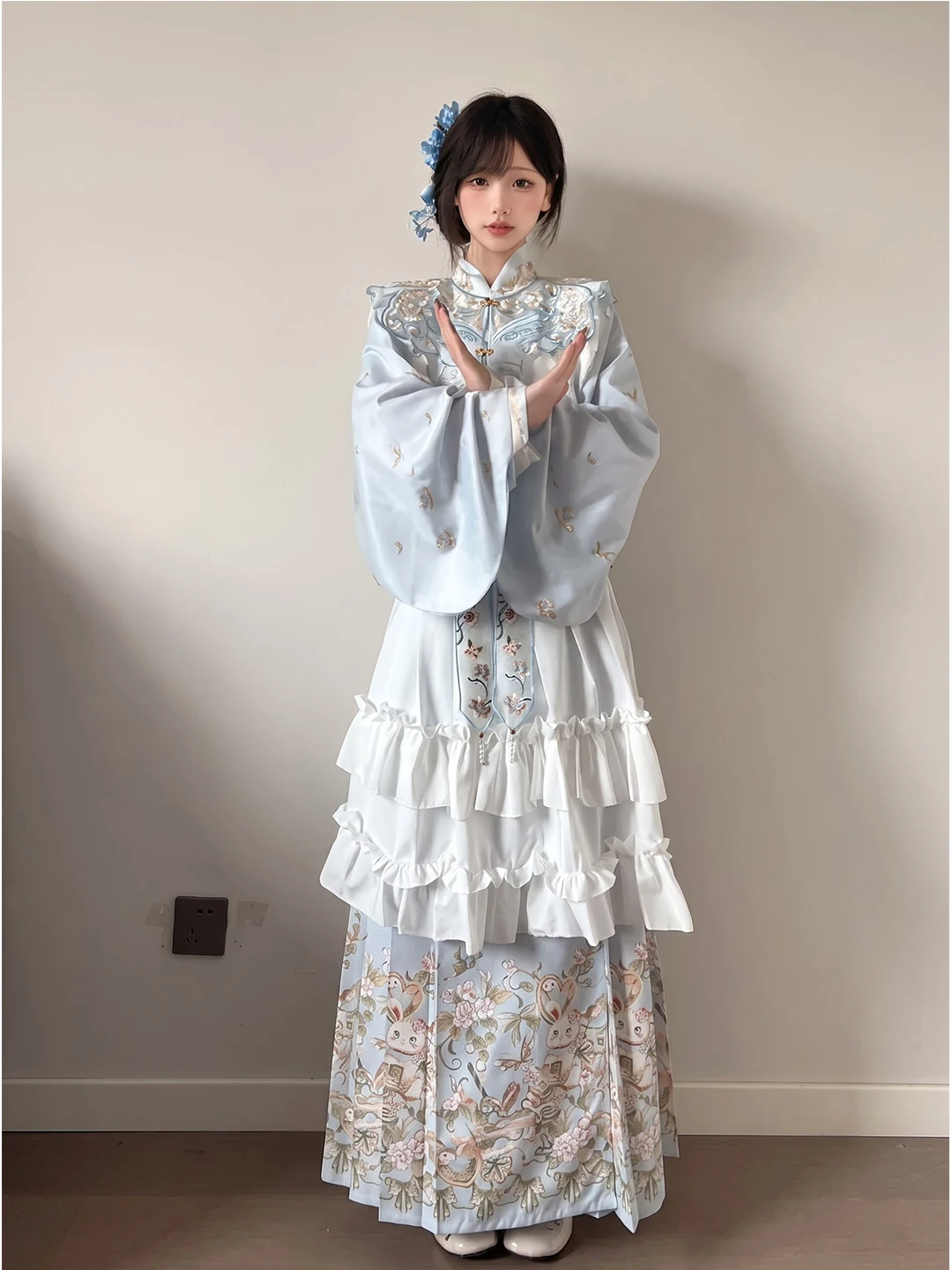 Blue Embroidered Cloud Shoulder Ladies Ming Dynasty Hanfu Skirt Cute Lolita Dress Female Traditional Chinese Costume Set