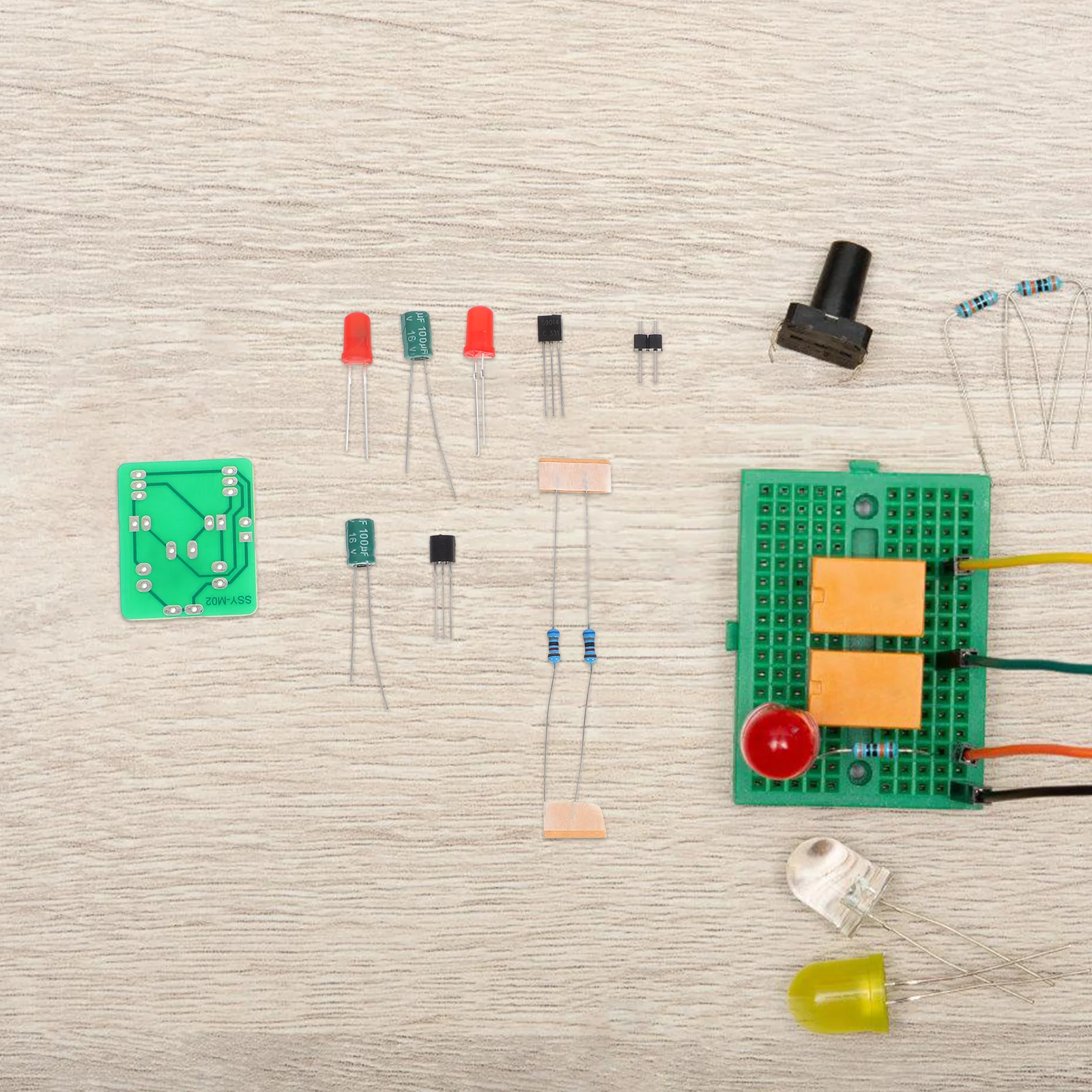 

2Sets Electronic Soldering Kit Flashing Light Module DIY Training LED Bistable Circuit Board for School Projects