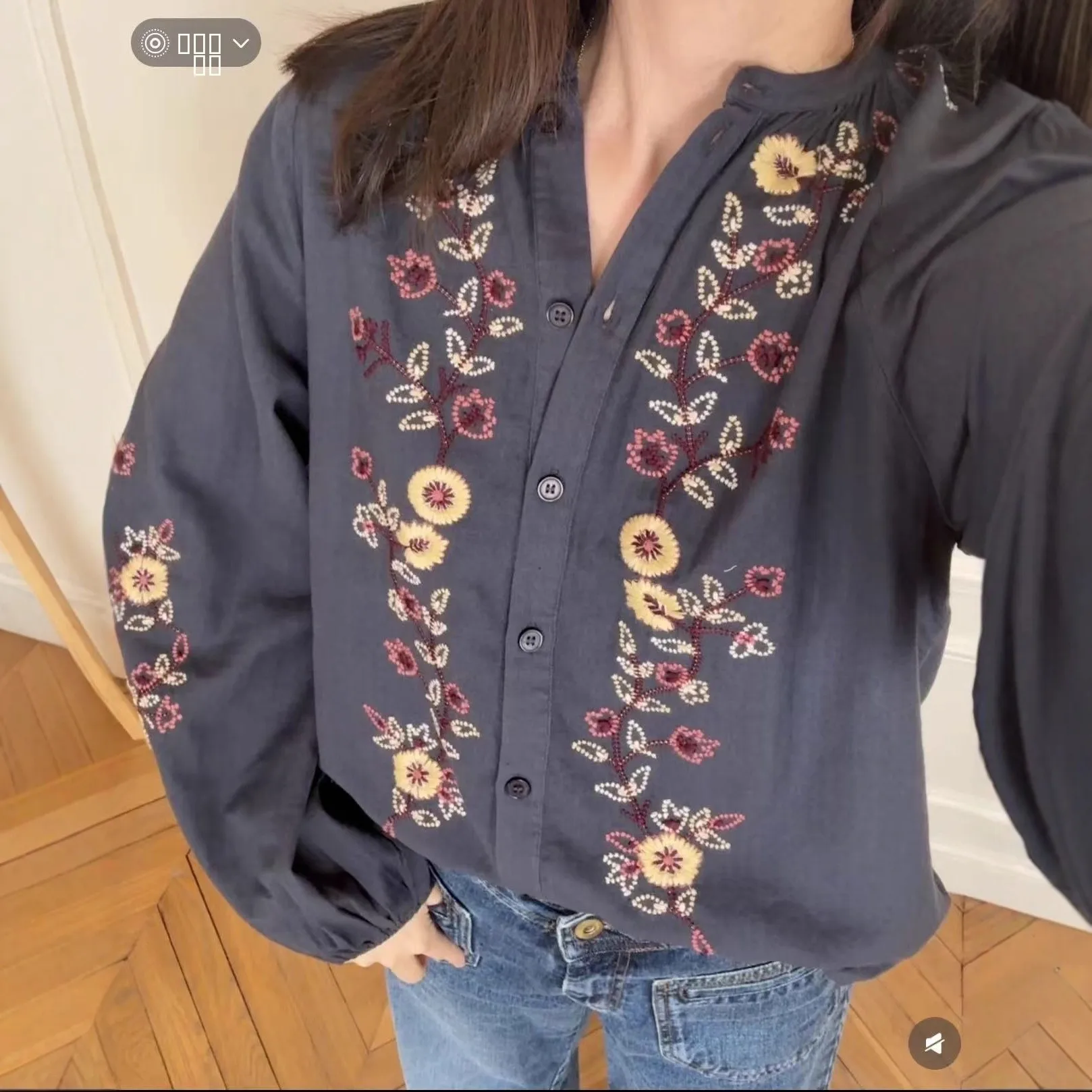 

Французская хлопковая блузка с вышивкой и круглым вырезом, женская, на одной пуговице, с рукавами-фонариками, осень-зима, новинка