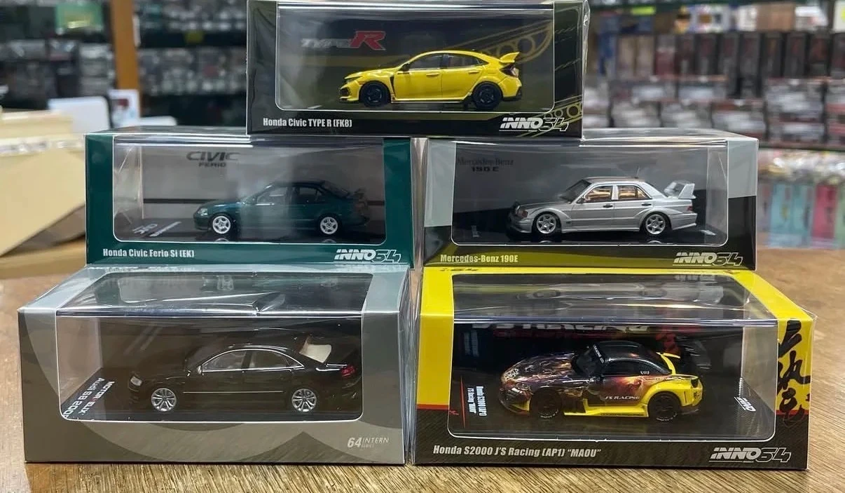 Neueste Kollektion: Für INNO 1:64 190E R89C S15 RX3 GR86 R50 R34 Druckguss-Modellautos