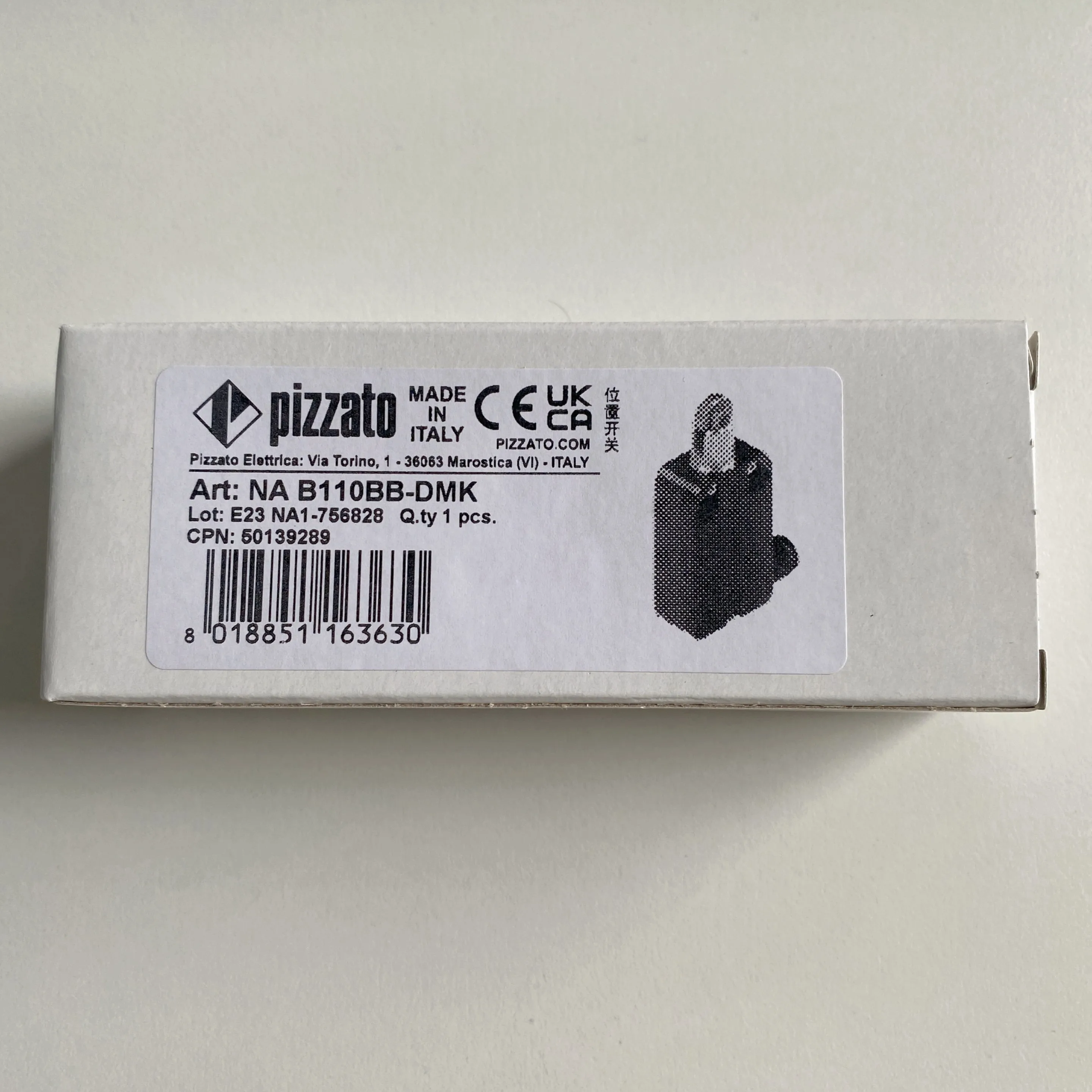 

New original Pizzato limit switch Na B110BB-DMK