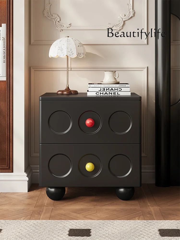 Nordic black retro solid wood bedside table new high-end bedside drawer bedside table