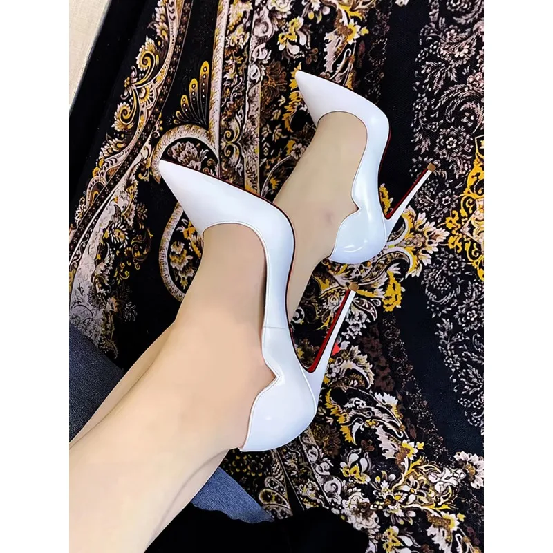 Spring Shallow Mouth Patent Leather Black Super High Heels, Women's Slim Heels, New Professional sexy Plus Size Single Shoes