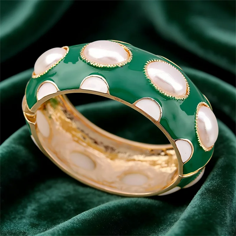 

Fashion Imitation Oval Pearl Bracelet, Enameled Colorful Cuff Bangle for Women, Statement Jewelry