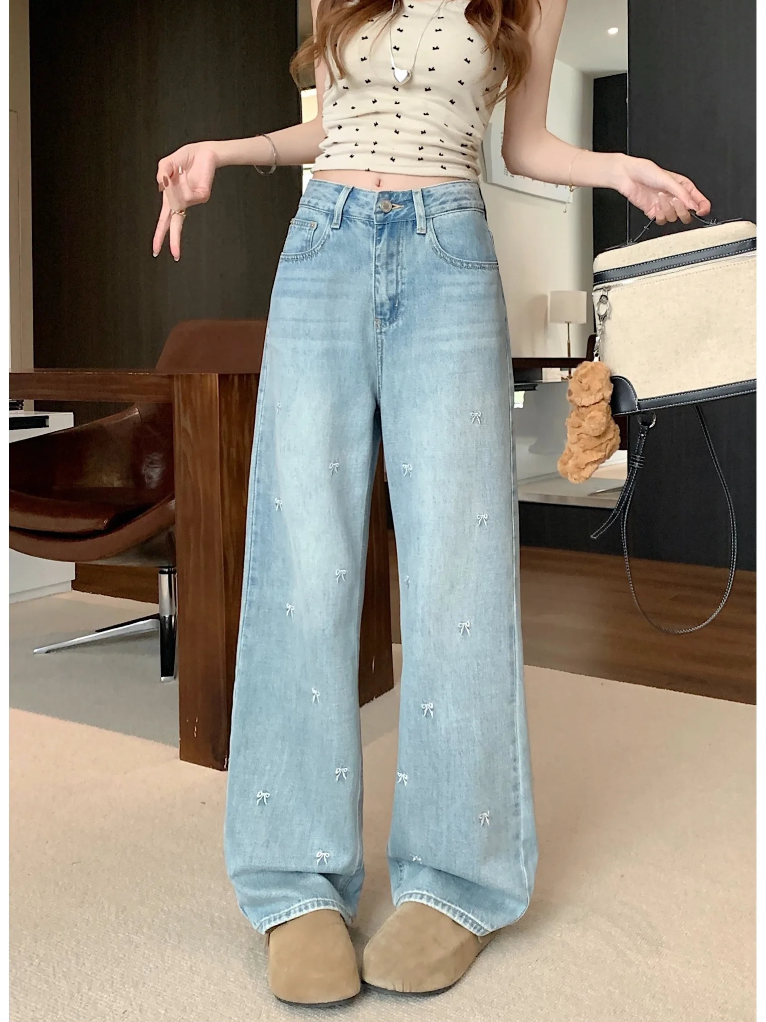 

Весна 2026: Новые женские джинсы свободного кроя с широкими штанинами, вышивкой и узлами, повседневные, модные, струящиеся, трендовые