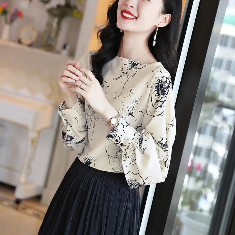 Frühling Herbst neue Rundhals ausschnitt Mode Langarm Bluse Frauen High Street lässig lose Druck knopf Pullover elegante Tops