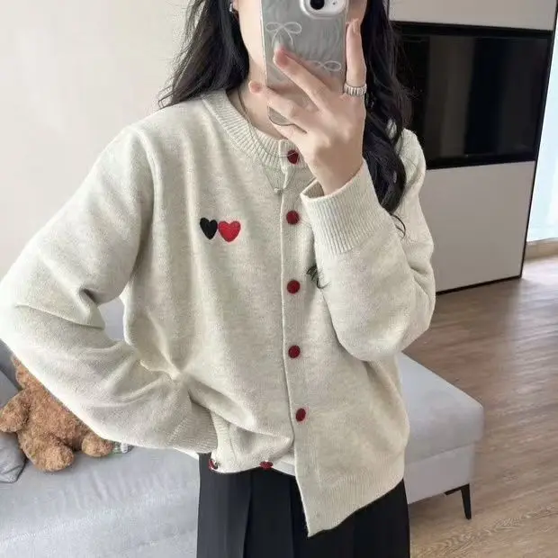 

A New Heart-shaped Blue Cardigan for The Autumn and Winter of 2025 Featuring A Casual Large-sized Knitted Sweater and Jacket