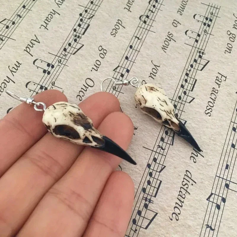 3D Raven Skull Earrings Resin Replica Crow Skull Earrings For Women Halloween Party Gifts Wiccan Gift