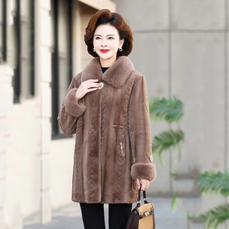 Fashion Loose Comfortablemink Velvet Coat Temperament Long Autumn Winter Middle-aged And Elderly Women Warm Woolen Coat