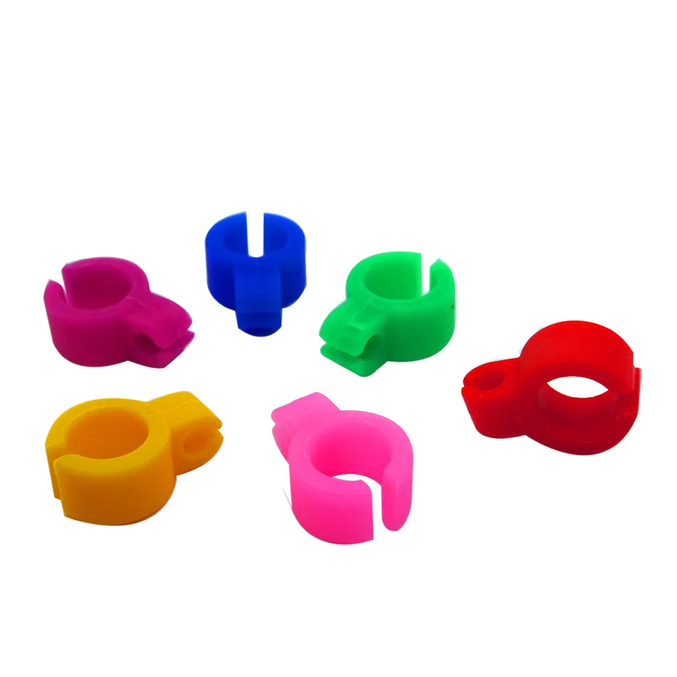 4 pcs Cigarette Holder Silicone Clamp Soft Ring with Card Slot Ring Rack Finger Clip Smoking Accessories Gift Porte - Cigarettes