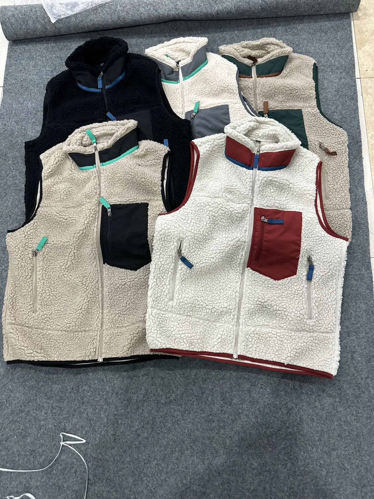 

Warm Fce Vest Zipper Ne Couple Sle Outerwear Men Women Autumn Outdoor Thiened Regular Fit Youth Faion Winter Coat