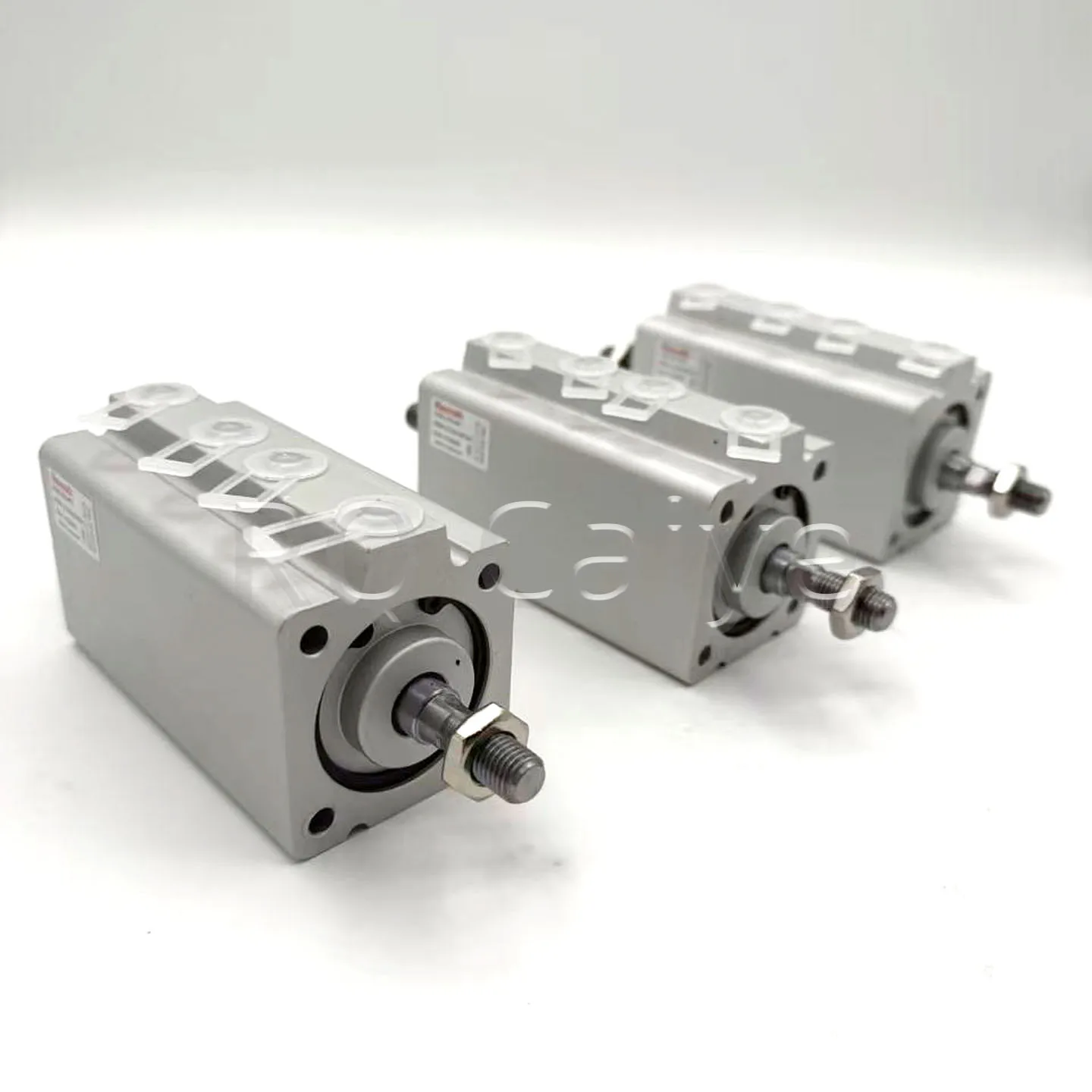 

1 PCS L2.334.001/01 CD74/XL75 Pneumatic Cylinder Offset Printing Machine Spare Parts Cylinder L2.334.001