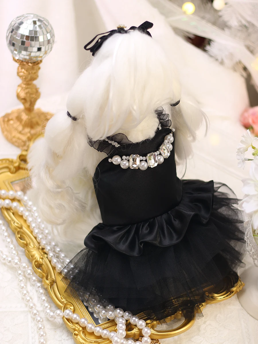 Trendy Black White Wedding Dress For Small Medium Dogs Summer Thin Pet Dog Cats Clothes Fashion Crystal Lace Sling Skirts Poodle