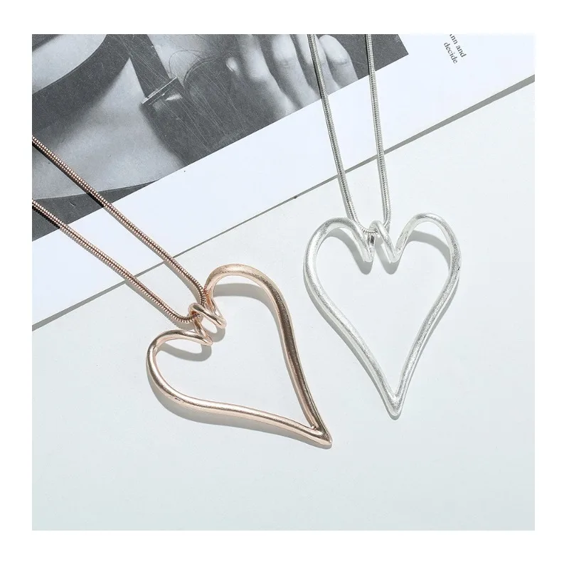 

Sweater Chain Hot-selling Popular Simple Jewelry Love Pendant Long Women's Alloy Necklace