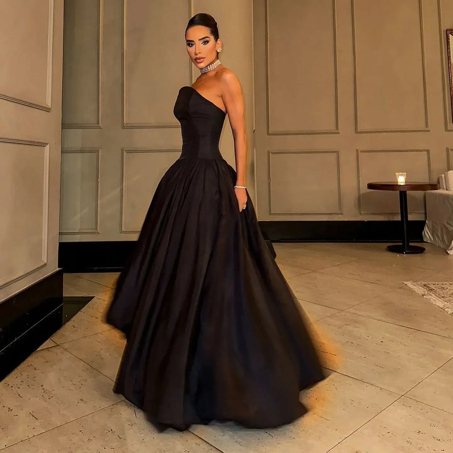 Aenyrst elegante personalizado preto vestido de baile sem alças voltar zíper festa vestido de noite até o chão uma linha vestidos de ocasião formal