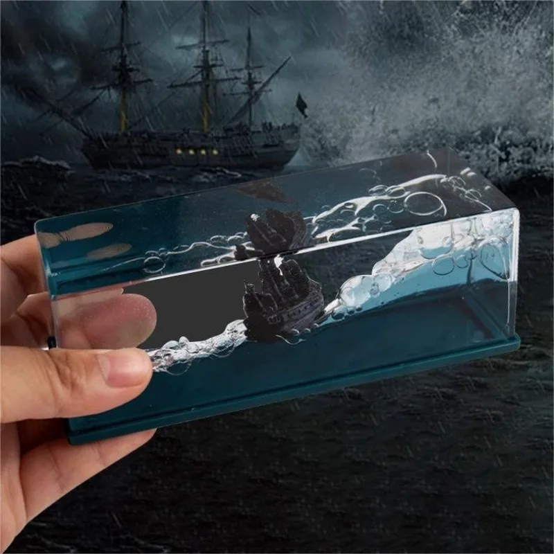 Black Pearl Ocean Ship Fluid Desktop Decor -1 piece, suitable for home and office, perfect gift for cruise enthusiasts