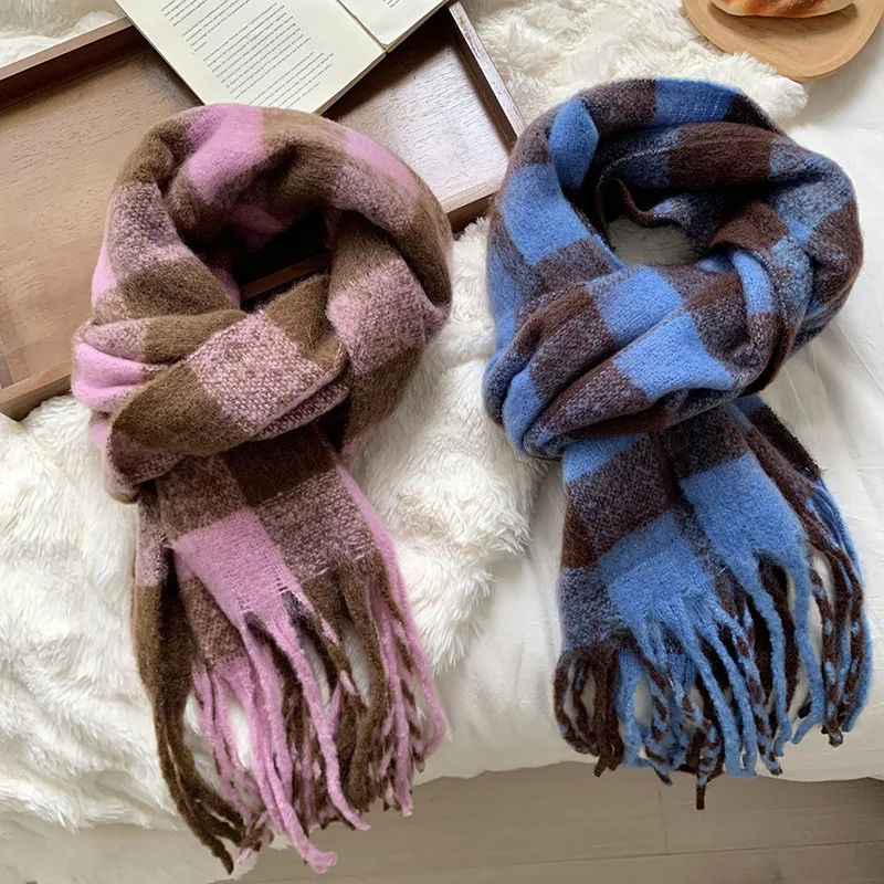 

Fashionable Plaid Scarf for Women - Perfect for Autumn and Winter Commute Tassel Imitation Cashmere Scarf for Women