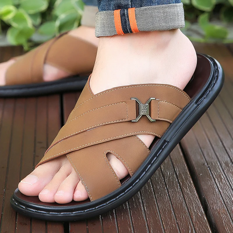

Men's Summer Slip-On Slippers Outdoor Wear-Resistant Soft Bottom Casual Sandals Breathable Comfortable Flat Sandals-2028
