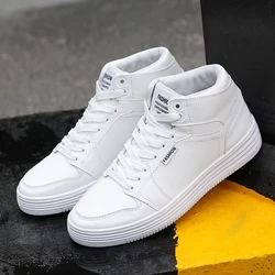 Baskets montantes en cuir pour hommes, chaussures de skateboard, baskets décontractées, confortables, légères, noires, blanches, unisexes, plate-forme, mode