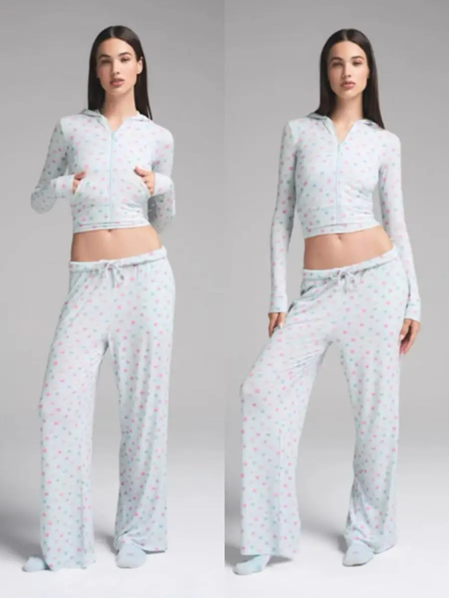 

Valentine's Day Heart Print Zipper Hooded Jacket And Pants Set Women's Fashion Ensemble Short Style Cotton Blend Elastic