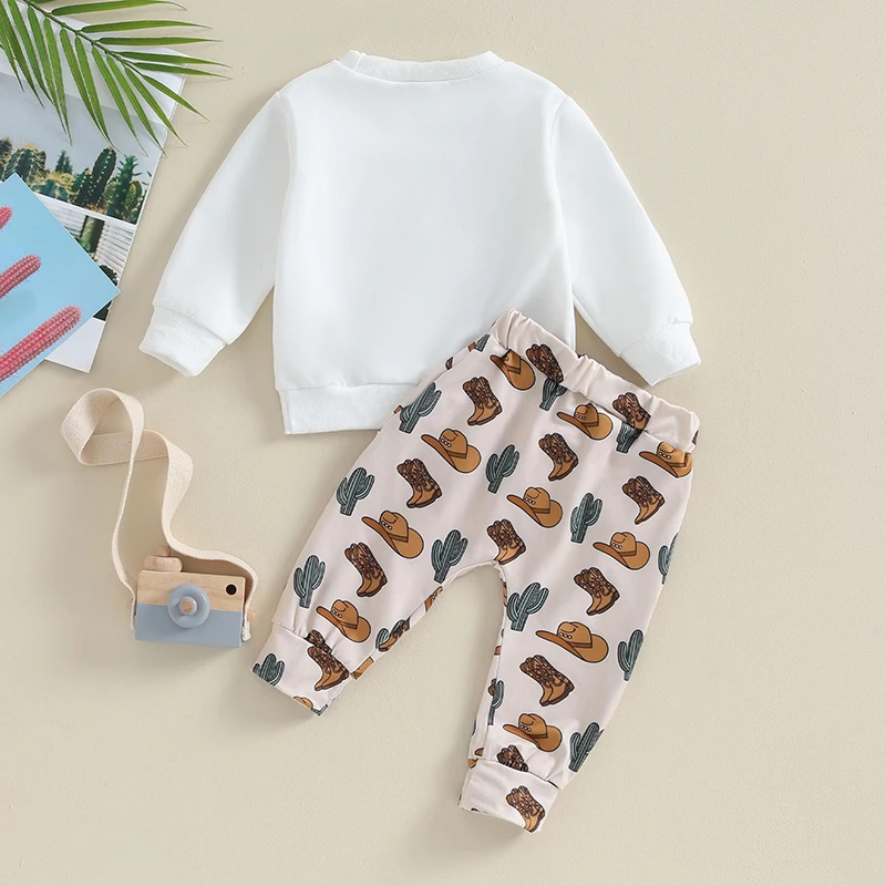 2-teiliges Herbst-Ensemble für Kleinkinder mit stilvollem Langarm-Sweatshirt und Hose. Entzückendes Kleinkind-Outfit für die Herbstsaison