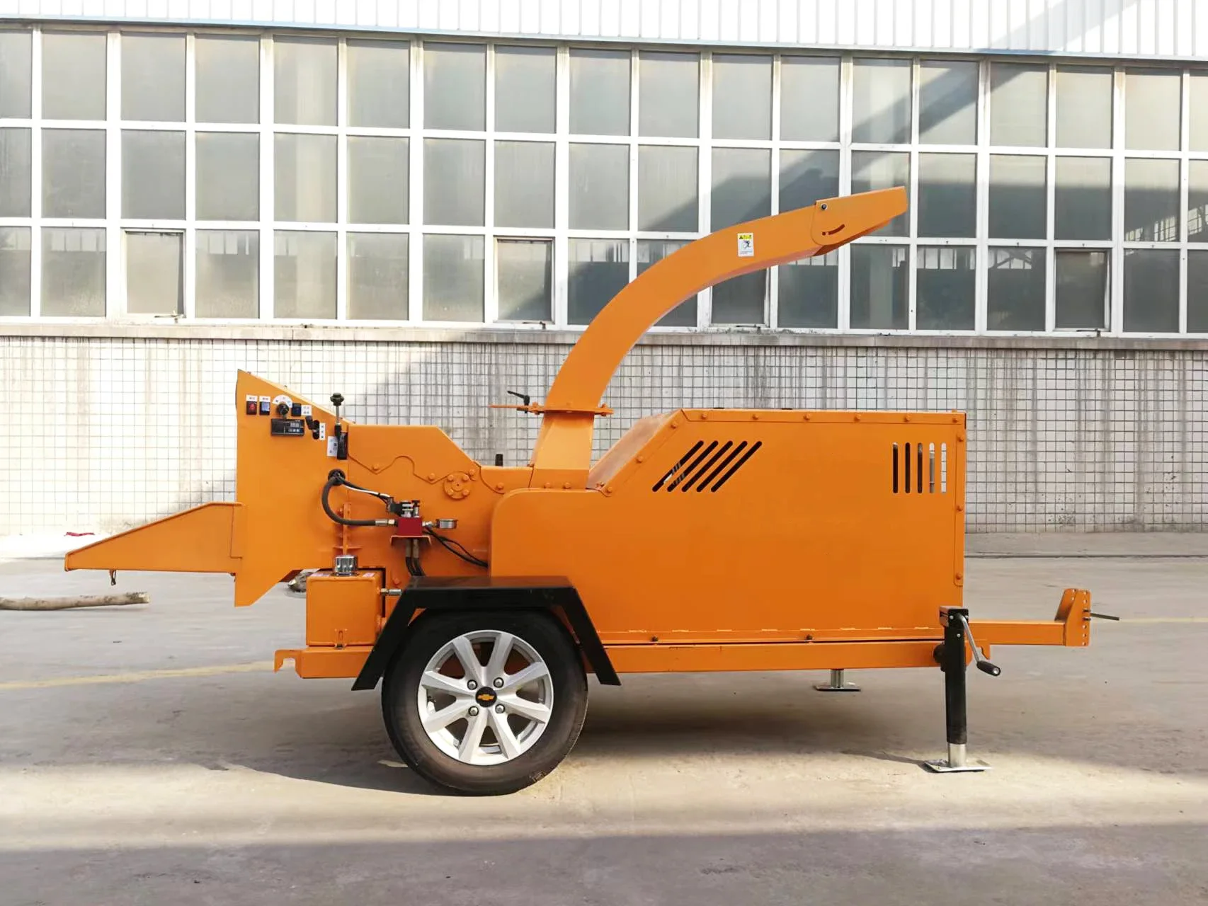 40HP Wood pallet shredder Mobile Engine Diesel wood chipper shredder Waste Tree branches Wood chipper machine