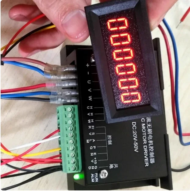 Speed indicator, speed feedback device, used in combination with brushless spindle drive C to display motor speed