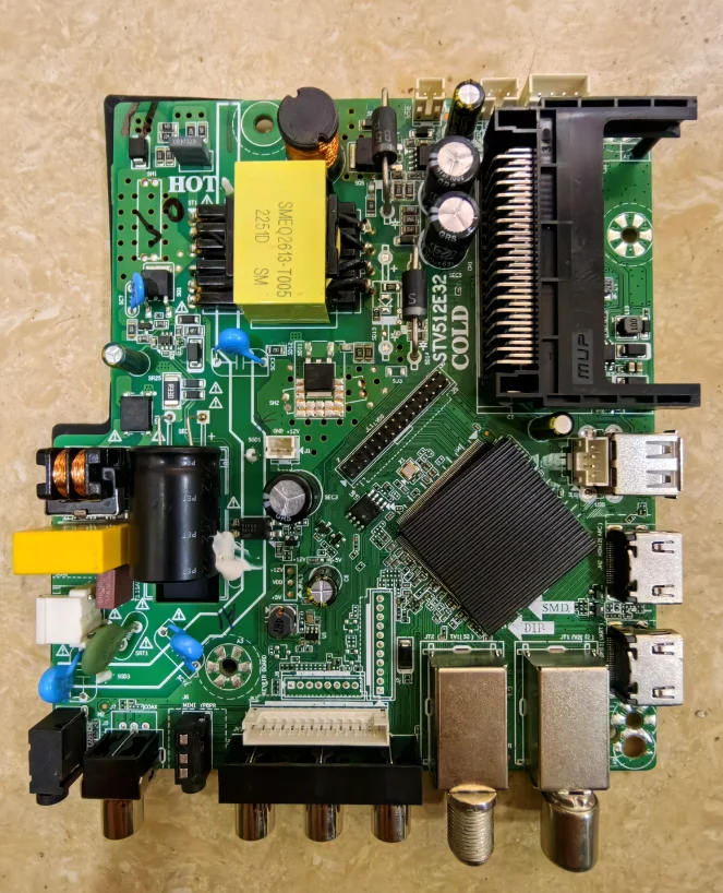 

STV512E32 Three in one TV motherboard, tested well, physical photo for 55-85v25w 300ma JPE logo