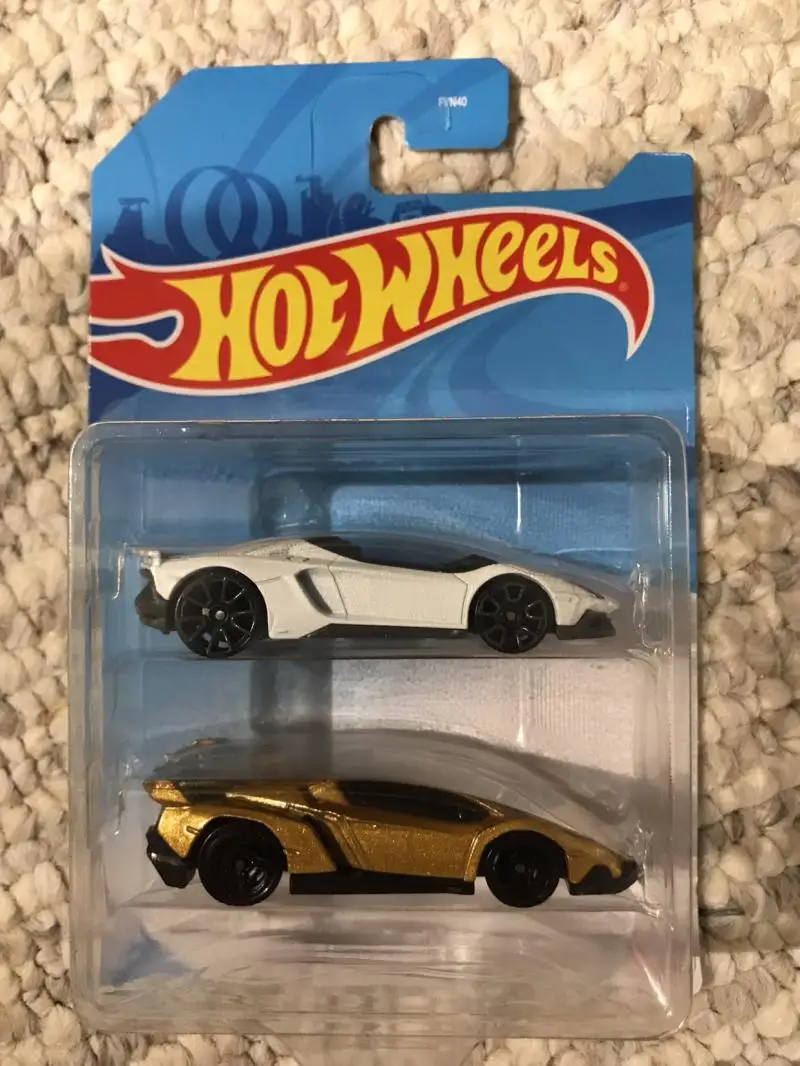 Hot Wheels 1:64 ToysRus Lamborghini Aston Martin Bugatti  Subaru dodge charger honda two cars Rare Collect diecast alloy model